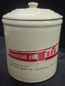 NEW IN BOX  COLLECTIBLE RED WING SHOE STONEWARE -