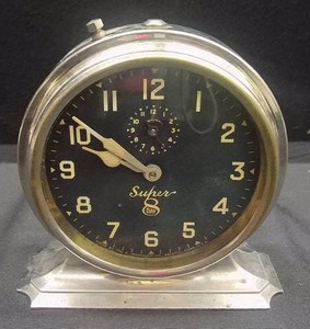 VINTAGE INGRAHAM SUPER 8-DAY ALARM CLOCK
