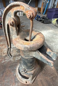 Cast Iron Hand Water Pump