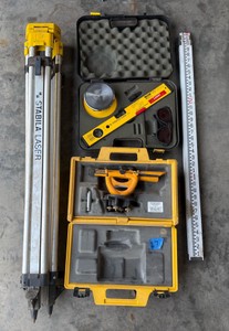 Professional Stabila & Grade Leveling Kit Lot with Tripod & Rod