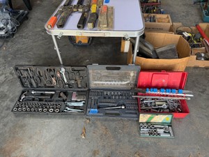 Mixed Hand Tool & Mechanic Socket Set