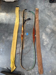 Vintage 61 Traditional Wooden Recurve Bows with Accessory