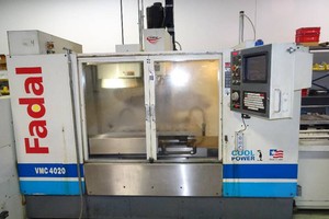 2003 Fadal VMC 4020HT CNC Vertical Machining Center with Hydro Sweep Chip Remover