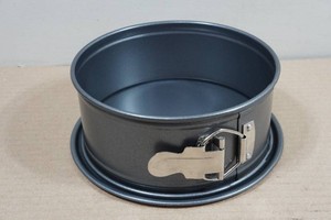 Non-Stick 7 Springform Pan