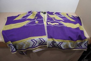 Minnesota Vikings Whip-Stitch Poncho - One Size Fits Most