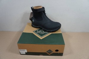 Muck Boots Mens Apex Mid Zip Boots - Size 7