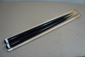 2 2-Piece Pool Cues