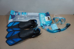 Cressi Adult Blulove Snorkel Set - Fin Size LXL