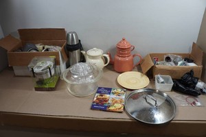 Assorted Kitchenware