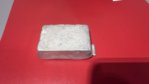 Freshly poured aluminum bar 7.2oz