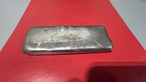 Freshly poured aluminum bar 11.18oz