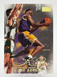 1998 Skybox Premium Kobe Bryant #44 Basketball Card
