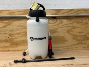 Strongway Poly Sprayer, 2-Gal. Tank, 45 PSI, 0.4 GPM, SureSpray Anti-Clog Filter #46431 MSRP $49.99