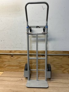Strongway 2-In-1 Convertible Hand Truck, 600-Lb. Capacity, 47.24in.H #5743241 MSRP $99.99