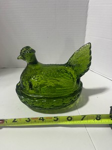 L.E. Smith Emerald Green Hen on Nest