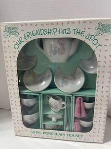 1985 NOS Precious Moments12 Piece  Childrens Tea Set