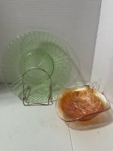 Uranium Glass Plate and Marigold Carnival Candy Dish