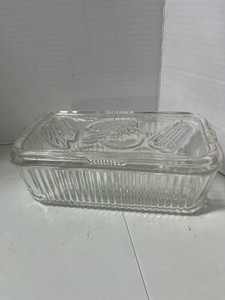 Vintage Federal Glass Refrigerator Dish w Vegetable Lid