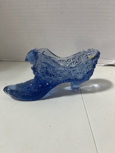 Fenton Dark Blue Daisy and Button Cat Head Glass Slipper