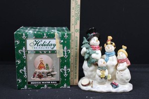 Holiday Snowman Figurine & Musical Water Globe Mixed Lot