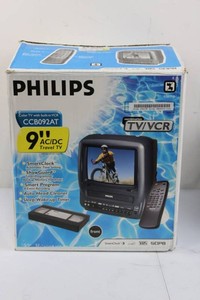 Vintage Philips CCB092AT02 9-Inch TVVCR Combo With Remote