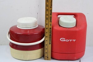 Thermos & Gott Insulated Beverage Dispensers (Lot of 2)