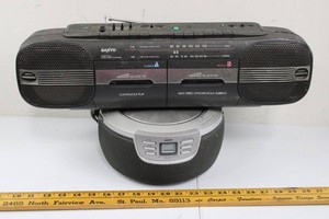 Sanyo MW717 SPF Boombox & CD Player 2-Piece Mixed Lot