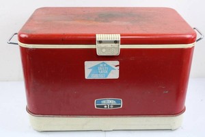 Vintage Thermos Metal Ice Chest Cooler - 21.5 W X 13 D X 14.5 H