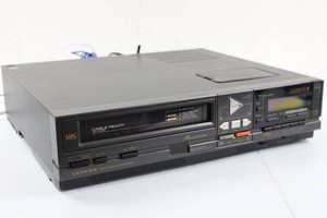 Vintage Lloyds AccuCorder L838 VHS VCR - 1985
