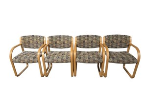 Set of 4 Steelcase Snodgrass Conversation  Side Chair
