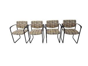 Set of 4 Steelcase Player Stacking Guest Chairs
