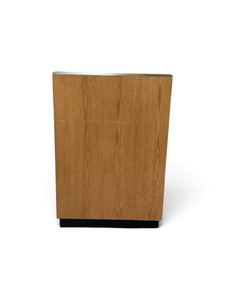 Mobile Presentation Lectern Retails new for $1099