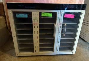 medicine Reddy commercial warming cabinet