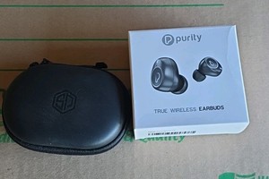 Bluetooth earbuds