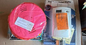 KIDDIE carbon monoxide alarm and dual power, digital display carbon monoxide