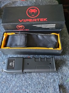 Viper Tek rechargeable stun gun