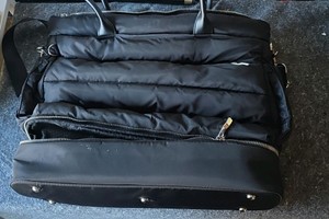 IPack Puffy Tote travel bag new