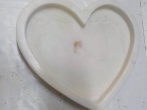 8 Marble Heart Shaped Tray
