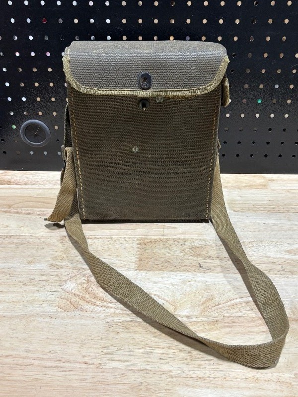 U.S. Army Signal Corps EE 8 Field Telephone Vietnam War Era