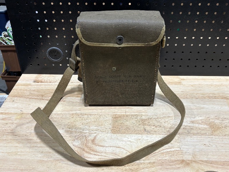 U.S. Army Signal Corps EE 8 Field Telephone Vietnam War Era