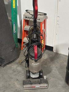 Eureka Vacuum Cleaner