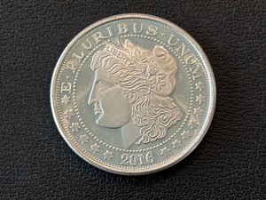 1 Ounce .999 Fine Silver Round 1986 Liberty Head