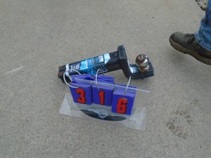 15000 lb 2 � inch trailer conncetr with 2 516 ball. As shown.