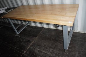 Heavy-Duty Industrial Workbench