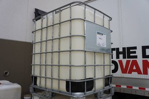 32.1 Gallon Bulk Liquid Container