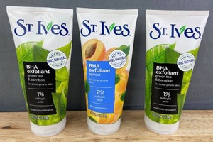St. Ives BHA Salicylic Acid Exfoliant Green Tea & Apricot, 3 Total - Brand New
