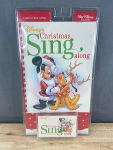 Disneys Christmas Sing Along Lyric Book &amp Cassette - New&nbspC