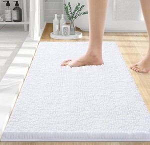 Smiry Chenille Bathroom Rug, White, 20 x 30 - Brand New