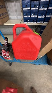 ASSORTED GARAGE ITEMS