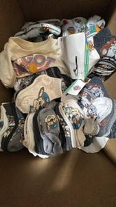 ASSORTED KIDS SOCKS WITH FLAWS